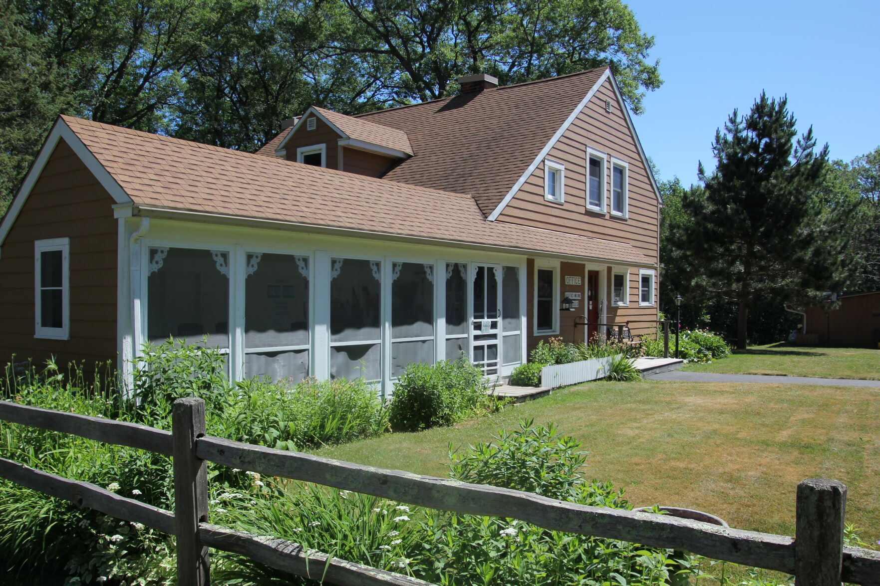 Hunt Hill Audubon Sanctuary 4.JPG